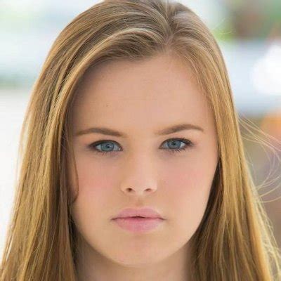 jilli janson|𝗝𝗶𝗹𝗹𝗶𝗮𝗻 𝗝𝗮𝗻𝘀𝗼𝗻 (@jillianjansonofficial) • Instagram photos and videos.